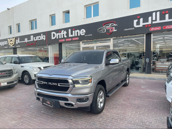 دودج  رام  1500  2019  اوتوماتيك  151,000 كم  8 سلندر  دفع رباعي  بيكب  فضي