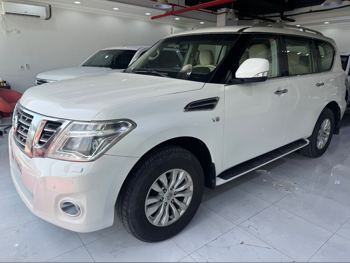 نيسان  باترول  اس اي  2015  اوتوماتيك  202,000 كم  8 سلندر  دفع رباعي  اس يو في  أبيض