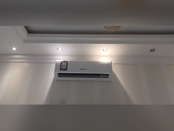 مكيفات الهواء جريي  ضمان  مع التسليم  مع التركيب