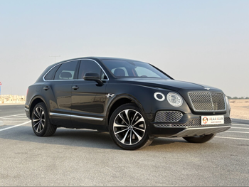 بنتلي  بينتايجا  2018  اوتوماتيك  137,400 كم  12 سلندر  دفع رباعي  اس يو في  أسود