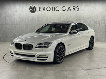 BMW  7-Series  750 Li  2013  Automatic  18,000 Km  8 Cylinder  Rear Wheel Drive (RWD)  Sedan  White
