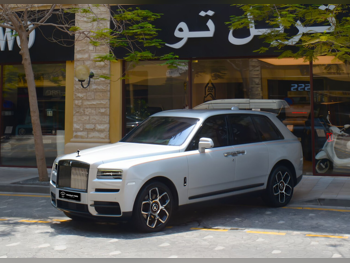Rolls-Royce  Cullinan  Black Badge  2021  Automatic  38,000 Km  12 Cylinder  All Wheel Drive (AWD)  SUV  Silver