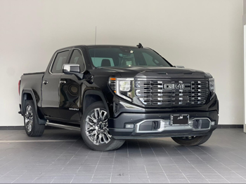 GMC  Sierra  Denali Ultimate  2024  Automatic  27,100 Km  8 Cylinder  Four Wheel Drive (4WD)  Pick Up  Black  With Warranty