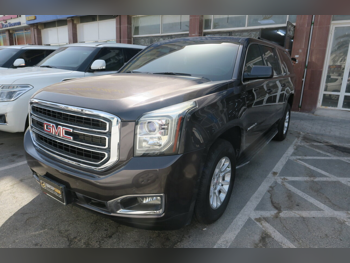 جي ام سي  يوكون  اكس إل  2016  اوتوماتيك  68,000 كم  8 سلندر  دفع رباعي  اس يو في  رمادي