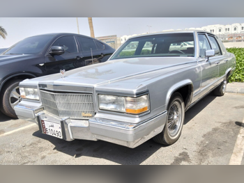 Cadillac  Brougham  1990  Automatic  90,000 Km  8 Cylinder  Rear Wheel Drive (RWD)  Sedan  Silver