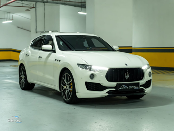 Maserati  Levante  S  2017  Automatic  152,000 Km  6 Cylinder  All Wheel Drive (AWD)  SUV  White