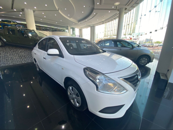 Nissan  Sunny  2020  Automatic  115,750 Km  4 Cylinder  Front Wheel Drive (FWD)  Sedan  White