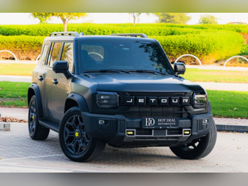 Jetour  T2  Luxury  2025  Automatic  6,000 Km  4 Cylinder  Four Wheel Drive (4WD)  SUV  Black  With Warranty