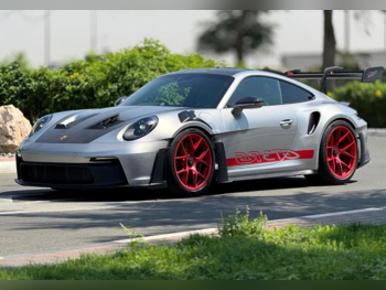 بورش  911  جي تي 3 ار اس - وايساخ باكج  2025  اوتوماتيك  0 كم  6 سلندر  دفع خلفي  كوبيه \ سبورت  فضي