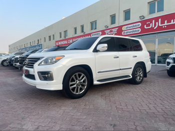 لكزس  ال اكس  570  2014  اوتوماتيك  334,000 كم  8 سلندر  دفع رباعي  اس يو في  أبيض