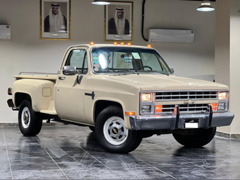 شفروليه  كلاسك  1986  عادي  431,000 كم  8 سلندر  سحب امامي  بيكب  بيج