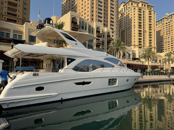 جولف كرافت  الإمارات  2013  أبيض  19.2 قدم  مع موقف