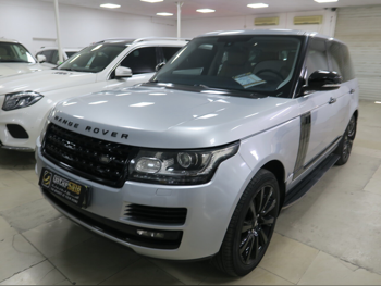 لاند روفر  رنج روفر  فوج  2015  اوتوماتيك  210,000 كم  8 سلندر  دفع رباعي  اس يو في  فضي