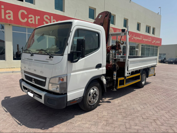 Mitsubishi  Fuso Canter  2018  Manual  200,000 Km  6 Cylinder  Front Wheel Drive (FWD)  Pick Up  White