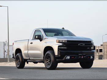 Chevrolet  Silverado  Trail Boss  2021  Automatic  110,000 Km  8 Cylinder  Four Wheel Drive (4WD)  Pick Up  Silver