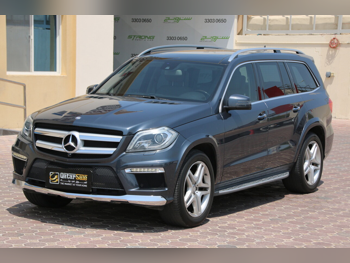 مرسيدس - بنز  جي ال  500  2013  اوتوماتيك  135,000 كم  8 سلندر  دفع رباعي  اس يو في  رمادي