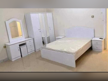 أطقم غرف نوم - طقم مكون من 4 قطع  - أبيض