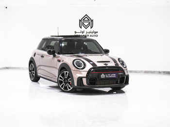 ميني  كوبر  جي سي دبليو  2022  اوتوماتيك  25,000 كم  4 سلندر  سحب امامي  هاتشباك  روز جولد  تحت الضمان