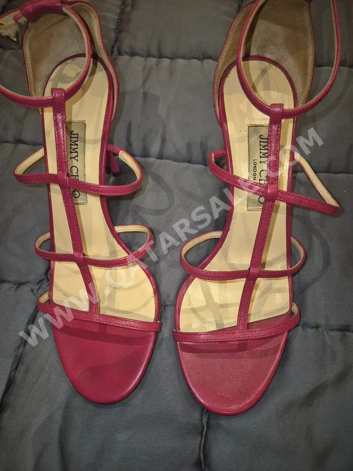 أحذية جلد اصلي  زهري مقاس 39  نسائي