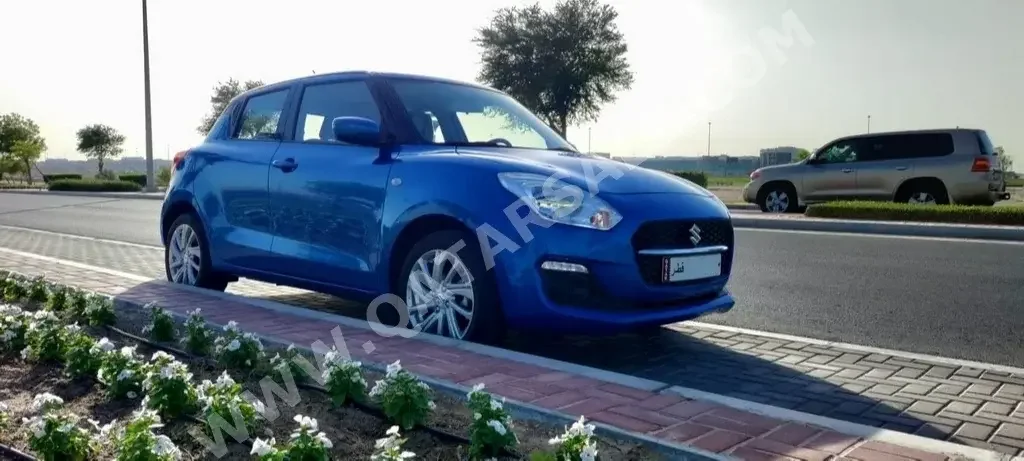Suzuki  Swift  Hatchback  Blue  2022
