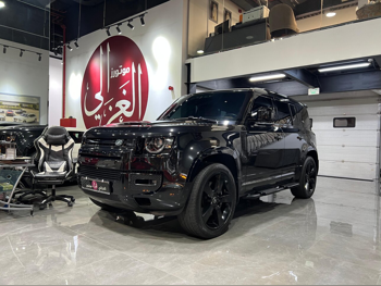 لاند روفر  ديفيندر  110 اتش اس اي  2024  اوتوماتيك  68,000 كم  6 سلندر  دفع رباعي  اس يو في  أسود  تحت الضمان