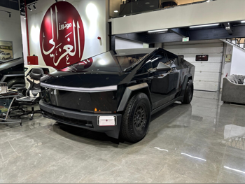 Tesla  CyberBeast  2024  Automatic  16,000 Km  0 Cylinder  All Wheel Drive (AWD)  Pick Up  Black