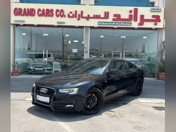 اودي  أي 5  2015  اوتوماتيك  122,000 كم  6 سلندر  دفع خلفي  سيدان  أسود