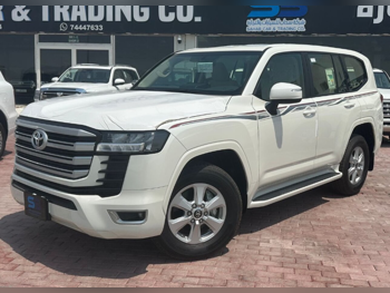 تويوتا  لاند كروزر  جي اكس ار توين توربو  2024  اوتوماتيك  0 كم  6 سلندر  دفع رباعي  اس يو في  أبيض  تحت الضمان