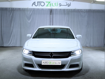 دودج  تشارجر  2017  اوتوماتيك  46,000 كم  6 سلندر  دفع خلفي  سيدان  أبيض