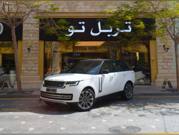 لاند روفر  رنج روفر  فوج اتش اس اي  2024  اوتوماتيك  34,750 كم  8 سلندر  دفع رباعي  اس يو في  أبيض  تحت الضمان