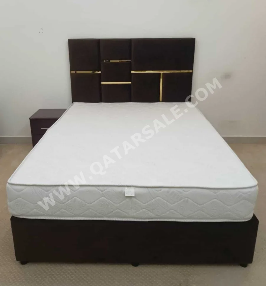 Beds - Queen  - Black  - Mattress Included