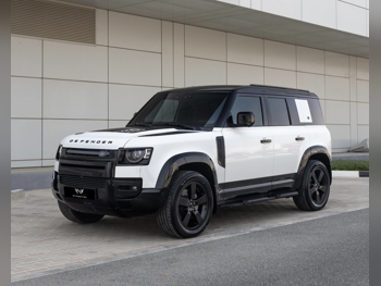 لاند روفر  ديفيندر  فيرست ايديشن  2020  اوتوماتيك  127,000 كم  6 سلندر  دفع رباعي  اس يو في  أبيض