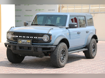 فورد  برونكو  وايلد تراك  2023  اوتوماتيك  41,000 كم  6 سلندر  دفع رباعي  اس يو في  ازرق  تحت الضمان