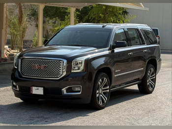 جي ام سي  يوكون  دينالي  2017  اوتوماتيك  62,000 كم  8 سلندر  دفع رباعي  اس يو في  رمادي غامق