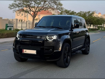 لاند روفر  ديفيندر  110 اكس  2024  اوتوماتيك  8,000 كم  6 سلندر  دفع رباعي  اس يو في  أسود و رمادي  تحت الضمان