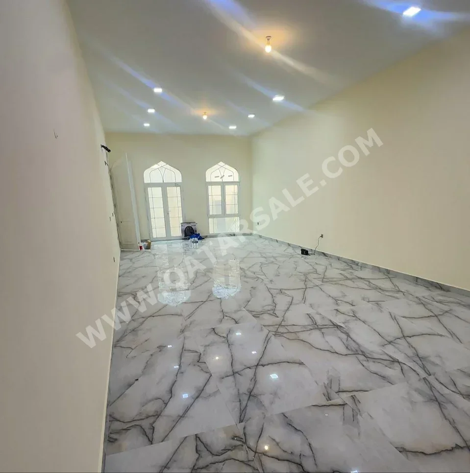 Family Residential  - Not Furnished  - Umm Salal  - 11 Bedrooms
