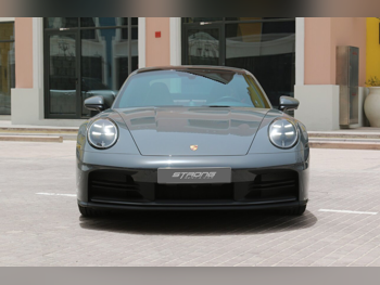 بورش  911 كاريرا  12 سلندر  سبورت  رمادي  2025