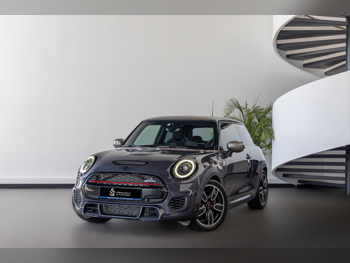 Mini  Cooper  Works  2021  Automatic  73,000 Km  4 Cylinder  Rear Wheel Drive (RWD)  Hatchback  Dark Gray
