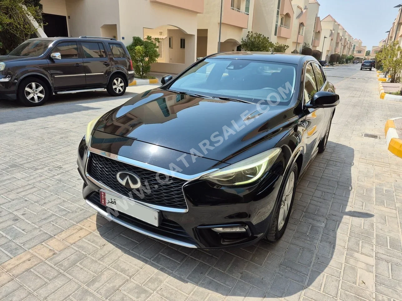 Infiniti  Q  30  2018  Automatic  55,000 Km  4 Cylinder  Front Wheel Drive (FWD)  SUV  Black