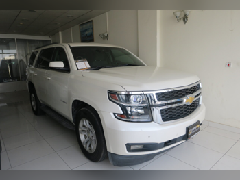Chevrolet  Tahoe  LT  2015  Automatic  232,000 Km  8 Cylinder  Four Wheel Drive (4WD)  SUV  White