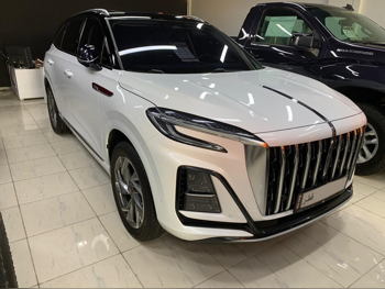 هونغ تشي  اتش اس 3  45 تي دي  2024  اوتوماتيك  27,000 كم  4 سلندر  دفع رباعي  اس يو في  أبيض  تحت الضمان