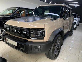 Jetour  T2  Luxury  2025  Automatic  15,000 Km  4 Cylinder  Four Wheel Drive (4WD)  SUV  Beige  With Warranty