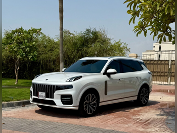 Lynk & Co  09  Ultra  2024  Automatic  19,000 Km  4 Cylinder  All Wheel Drive (AWD)  SUV  White  With Warranty