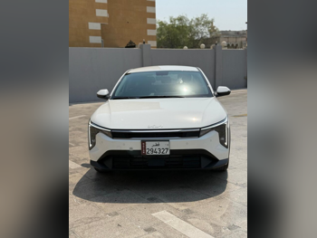 كيا  كي 4  سيدان  أبيض  2026