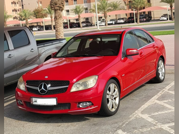 Mercedes-Benz  C-Class  200  2009  Automatic  155,000 Km  4 Cylinder  Rear Wheel Drive (RWD)  Sedan  Red