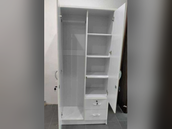 خزائن ودواليب الملابس والزينة - دوحة فيرنيتشر  - خزائن  - أبيض