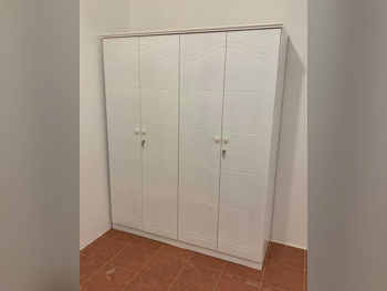 خزائن ودواليب الملابس والزينة - دوحة فيرنيتشر  - خزائن  - أبيض