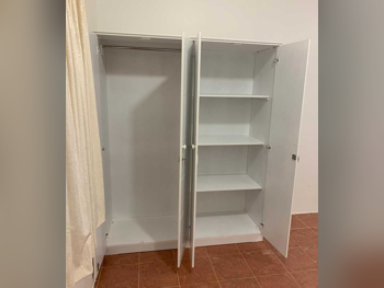 خزائن ودواليب الملابس والزينة - دوحة فيرنيتشر  - خزائن  - أبيض