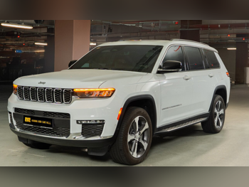 Jeep  Grand Cherokee  Limited  2024  Automatic  3,000 Km  6 Cylinder  Four Wheel Drive (4WD)  SUV  White  With Warranty