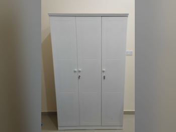 خزائن ودواليب الملابس والزينة - دوحة فيرنيتشر  - خزائن  - أبيض